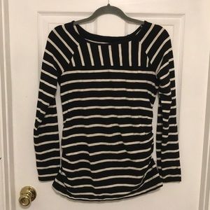EUC - Black and white MATERNITY top